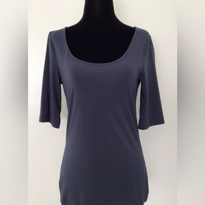 MaxMara Navy Blue Scoop Neck T-Shirt - US Small - New without Tag